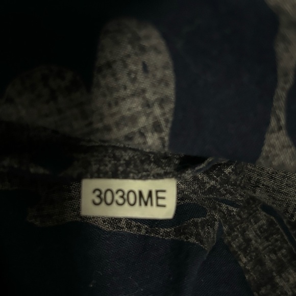 Revival circa 1992 Blue Cycle border XL 100% Cotton Short sleeve button up - Picture 9 of 10